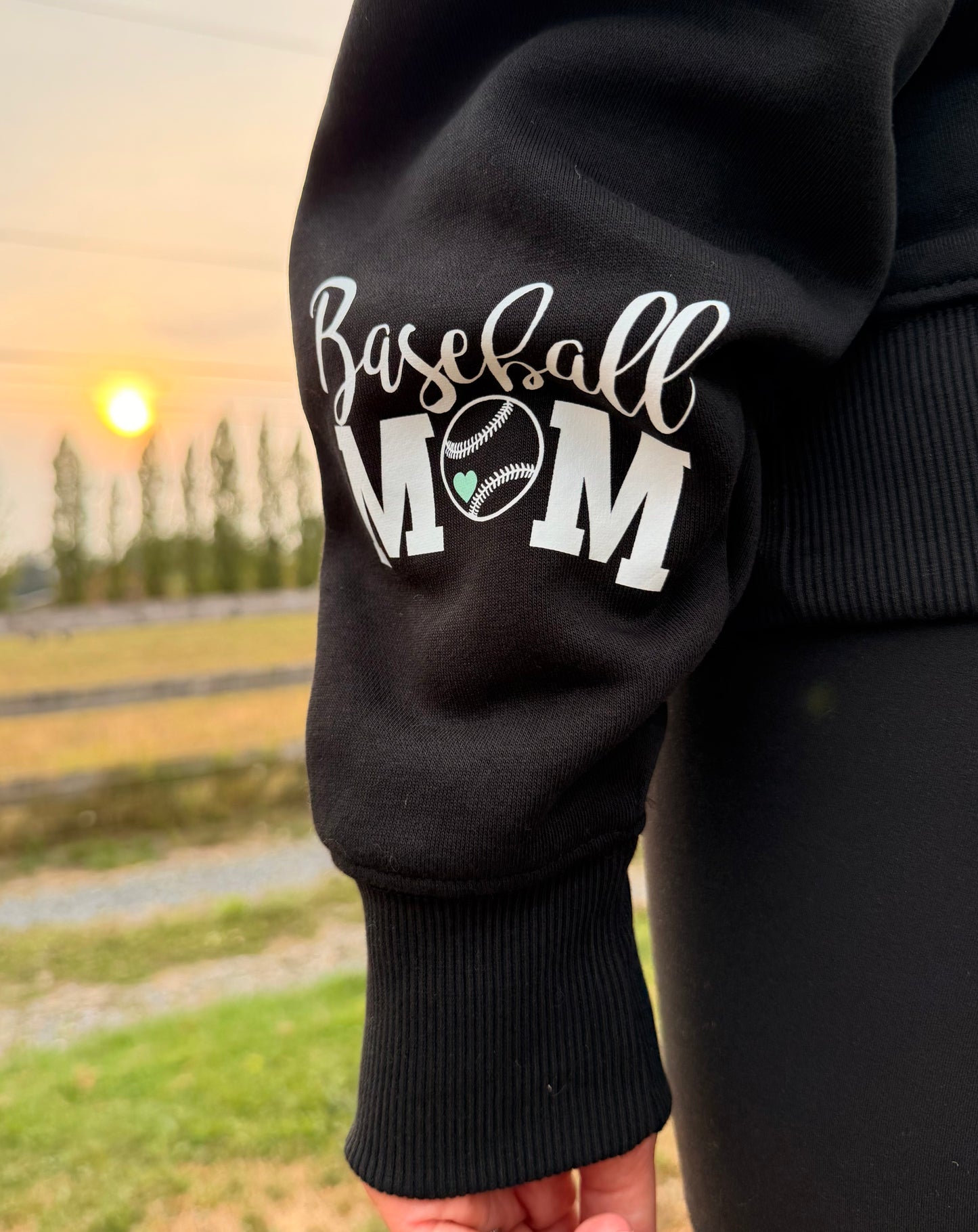 Sweat à capuche Baseball Mom DDC